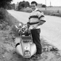 Etienne et son scooter
