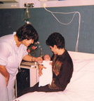 Anthony Figliuzzi 23 12 1982  avec Maman et Mamy